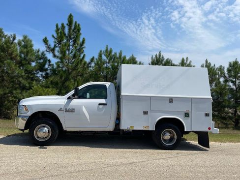 Used 2015 RAM 3500 Tradesman w/ Power & Remote Entry Group RWD image 5