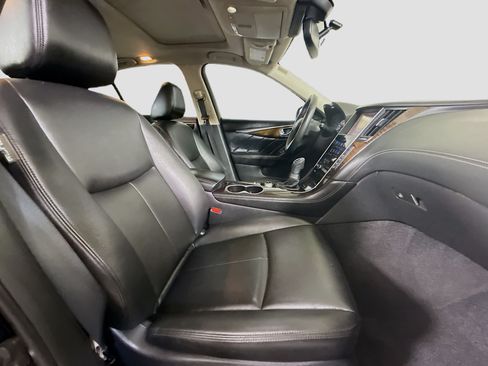 Used 2019 INFINITI Q50 Luxe w/ Cargo Package (L96) RWD image 29