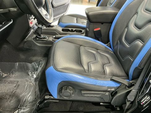 Used 2021 Jeep Wrangler Unlimited Rubicon 4xe w/ Cold Weather Group image 45