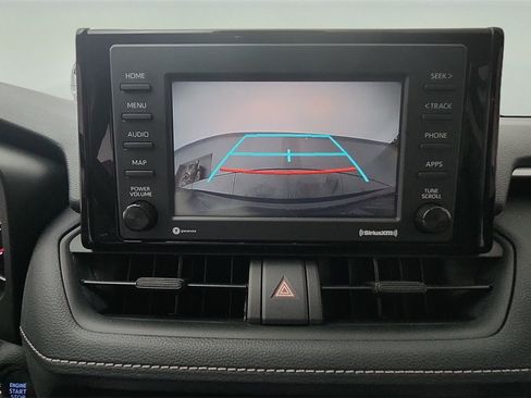 Used 2022 Toyota RAV4 XLE image 22