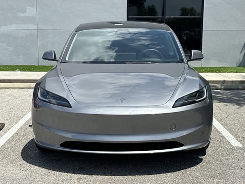 Used 2025 Tesla Model 3 Long Range RWD image 12