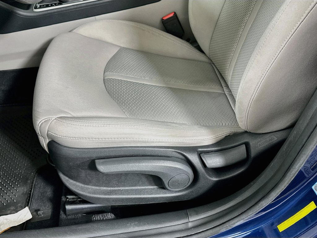 Used 2018 Hyundai Sonata SE FWD image 19