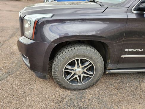 Used 2018 GMC Yukon XL Denali w/ Denali Ultimate Package image 22