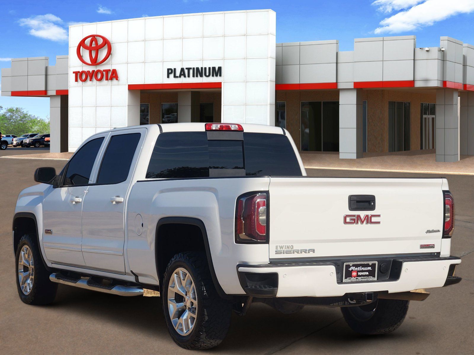 Used 2017 GMC Sierra 1500 SLT w/ All Terrain Package AWD/4WD image 5