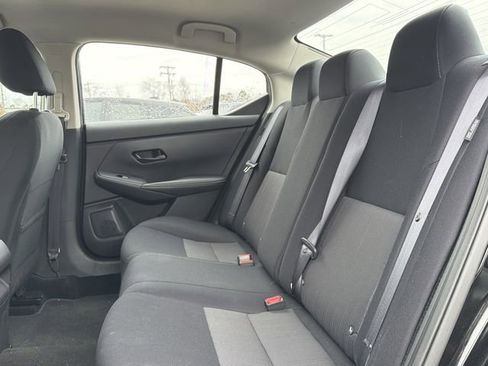 Used 2024 Nissan Sentra SV image 11
