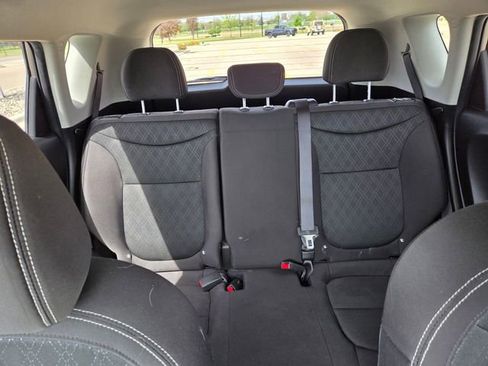 Used 2017 Kia Soul FWD image 28