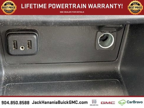 Used 2022 Chevrolet Colorado Z71 w/ Safety Package RWD image 24