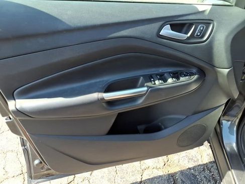 Used 2018 Ford Escape SEL FWD image 12