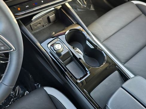 Certified 2024 Buick Envision Sport Touring AWD/4WD image 27