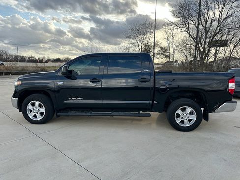 Used 2021 Toyota Tundra SR5 image 8