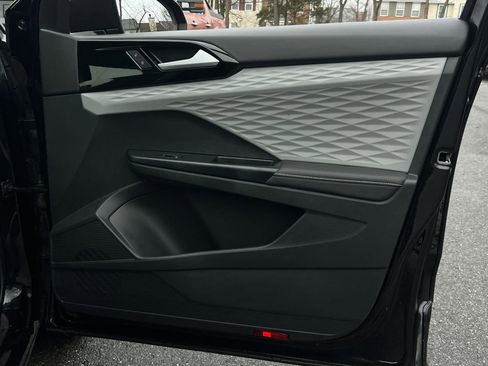 Used 2024 Volkswagen Taos S image 10