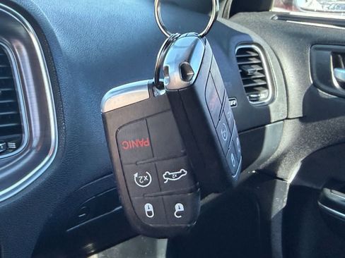 Used 2017 Dodge Charger SE w/ Popular Equipment Group RWD image 29