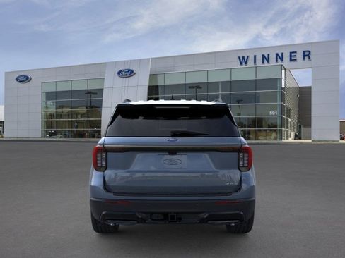 New 2026 Ford Explorer ST-Line w/ ST-Line Street Pack image 5