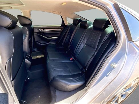 Used 2018 Honda Accord EX-L image 26
