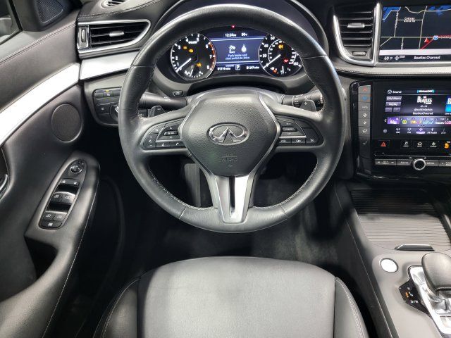 Used 2020 INFINITI QX50 Luxe w/ Navigation Package AWD/4WD image 25