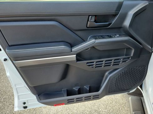 Used 2024 Toyota Tacoma SR5 image 17