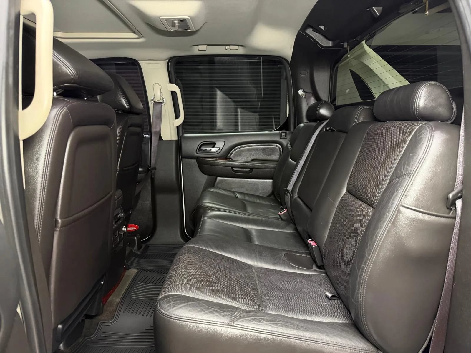 Used 2008 Cadillac Escalade EXT AWD/4WD image 16