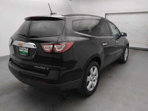 Used 2016 Chevrolet Traverse LT w/ Style and Technology Package image 9