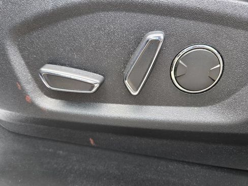 Used 2019 Ford Edge SEL w/ Equipment Group 201A AWD/4WD image 27