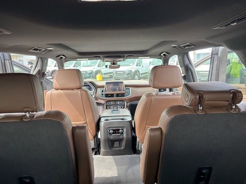 Used 2022 Chevrolet Tahoe High Country AWD/4WD image 24