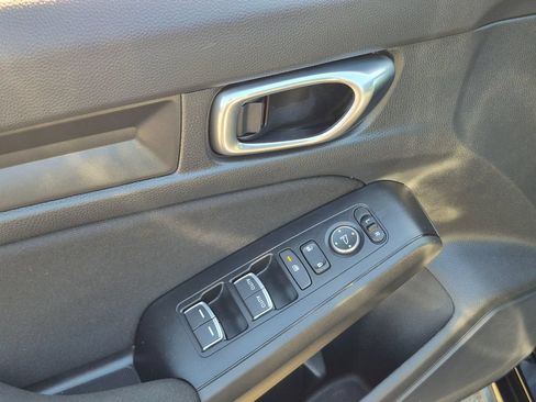 Used 2024 Honda Civic Sport image 15