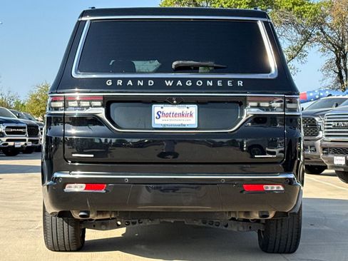 Used 2022 Jeep Grand Wagoneer Series I AWD/4WD image 8