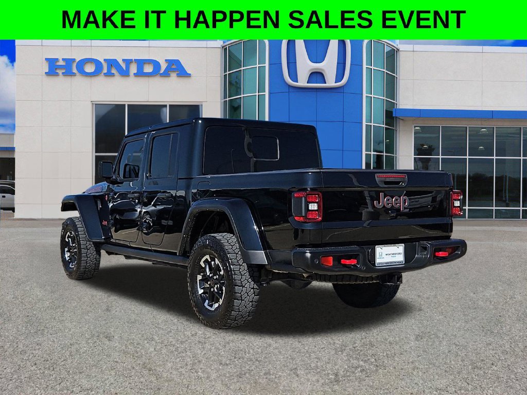 Used 2024 Jeep Gladiator Rubicon AWD/4WD image 5