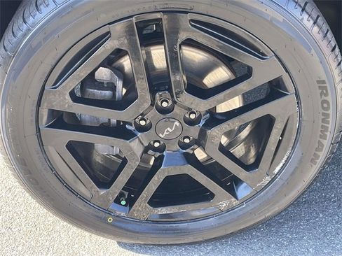 Certified 2025 Kia Telluride SX X-Line image 16