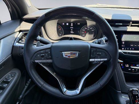 Certified 2024 Cadillac XT6 Sport w/ Technology Package AWD/4WD image 22
