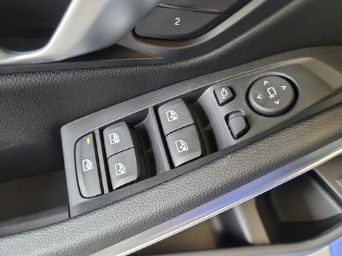 New 2026 BMW 330i xDrive Sedan w/ M Sport Package image 18