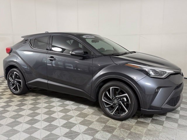 Used 2022 Toyota C-HR Limited FWD image 10