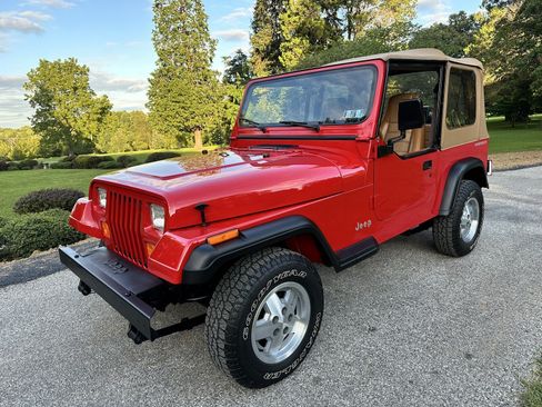 Used 1995 Jeep Wrangler Rio Grande AWD/4WD image 4