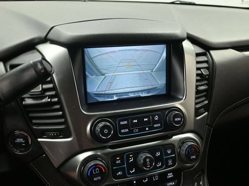 Used 2018 Chevrolet Suburban LT AWD/4WD image 15
