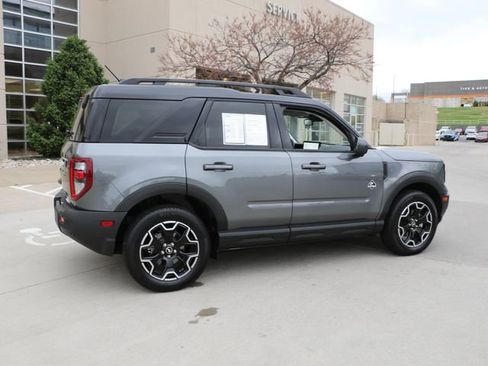 Used 2025 Ford Bronco Sport Outer Banks w/ Outer Banks Tech Package+ AWD/4WD image 6