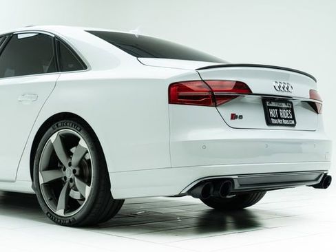 Used 2016 Audi S8 w/ Driver Assistance Package image 20