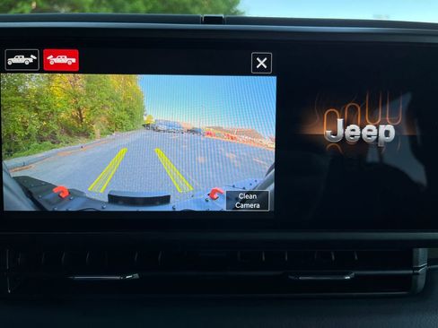 New 2026 Jeep Gladiator Mojave AWD/4WD image 39