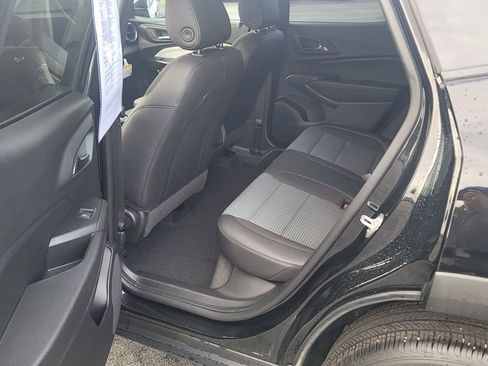 Used 2026 Chevrolet Trax LT image 25