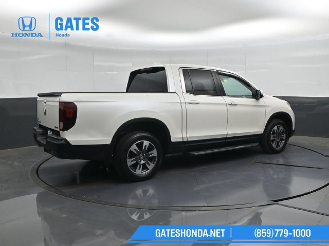 Used 2017 Honda Ridgeline RTL image 2