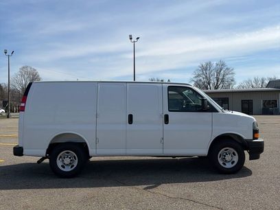 New 2025 Chevrolet Express 2500