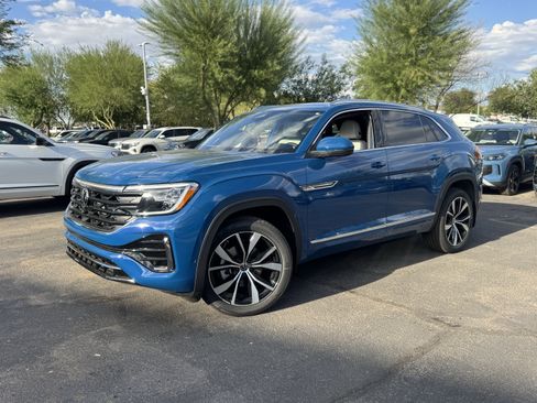New 2026 Volkswagen Atlas Cross Sport SEL Premium R-Line AWD/4WD image 22