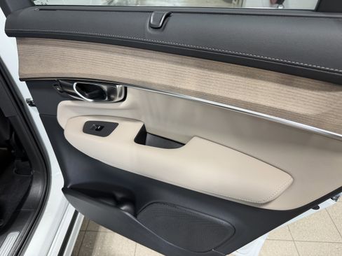 New 2026 Volvo XC90 B6 Ultra AWD/4WD image 27