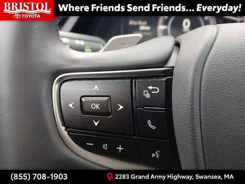 Used 2025 Lexus ES 350 w/ Premium Package image 29