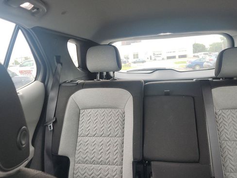 Used 2022 Chevrolet Equinox LS AWD/4WD image 16