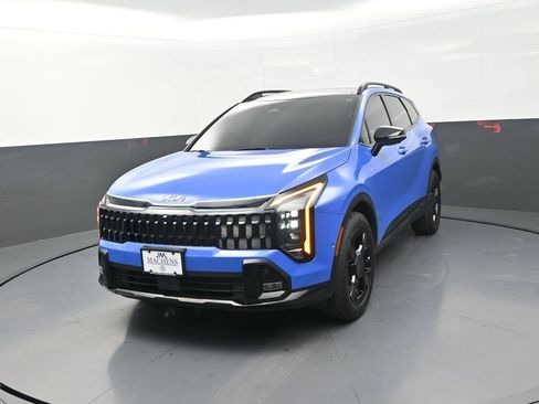 Used 2026 Kia Sportage X-Line w/ X-Line Technology Package AWD/4WD image 4
