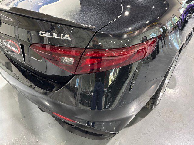 Used 2018 Alfa Romeo Giulia Quadrifoglio w/ Driver Assist Dynamic Package RWD image 41