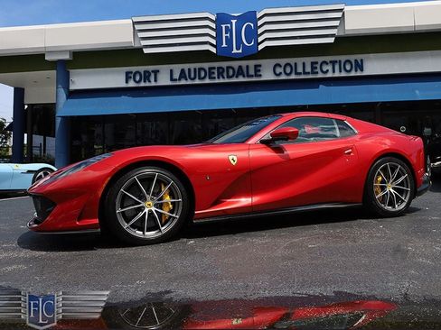 Used 2021 Ferrari 812 GTS RWD image 48