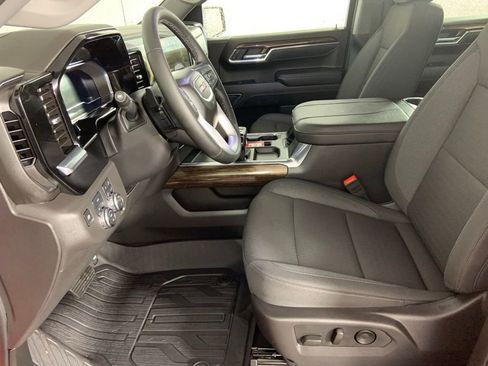 Used 2025 GMC Sierra 1500 Elevation w/ Preferred Package image 24