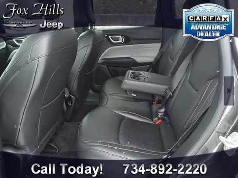 Used 2024 Jeep Compass Limited image 11