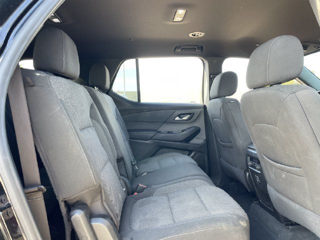 Used 2023 Chevrolet Traverse LT FWD image 26