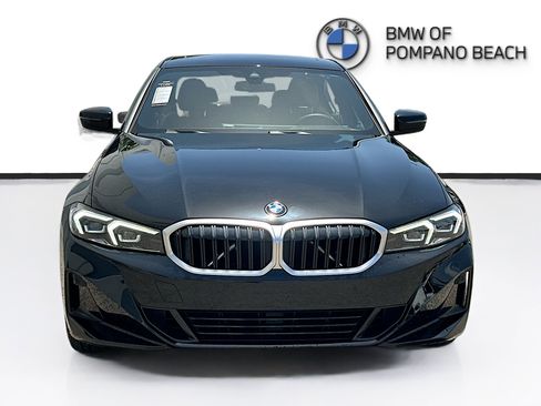 Used 2023 BMW 330i Sedan w/ Premium Package RWD image 2